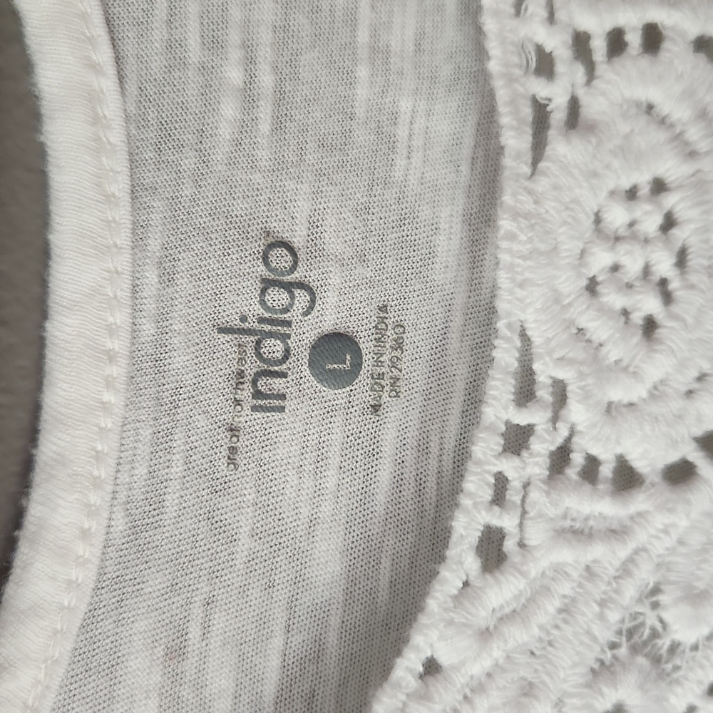Great Northwest Indigo Lace Detail Light Weight Tank Top - Picture 3 of 7
